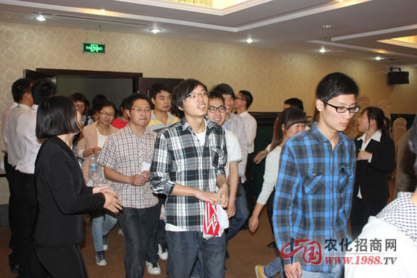 �o�����ӵ��҂������߽�����