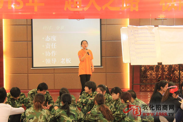 �҂���Ů����������