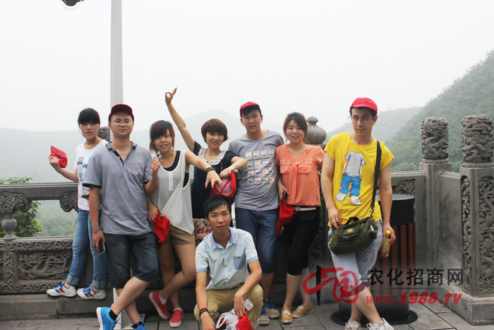 ��ɽ��ˮ��Ͷ���ɽ�ѱ�