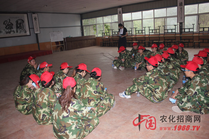 ���˷�ä��