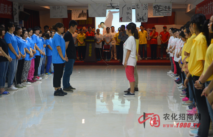 ͻ���������l(f��)�F(xi��n)�挍(sh��)���Լ�