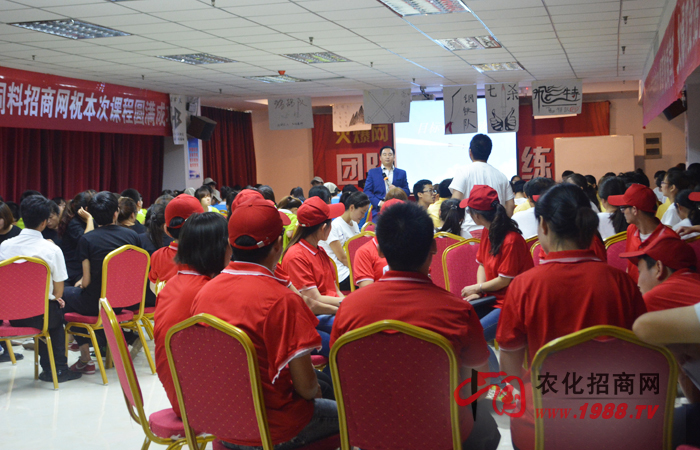 ��Խ�Լ���ͻ�ƘO�����ҵ�����������