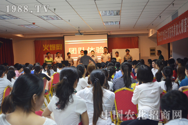 �M�Ѹж����c��һ·ͬ����