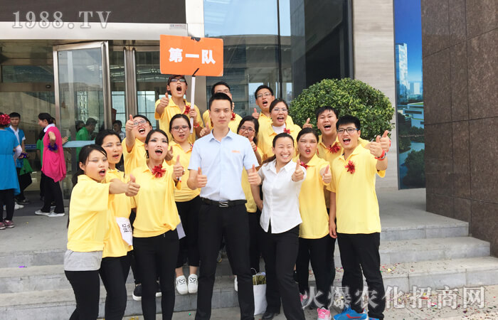 �Զ������������Լ�������ֱǰ��