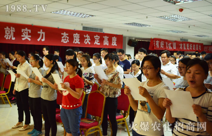 ���O�ɵ����ɾ��Լ�