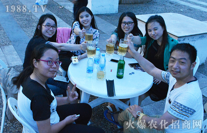 �B�Ƹ�֮�����옷�o߅