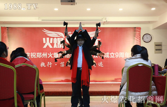 經(jīng)得住誘惑,受得住寂寞