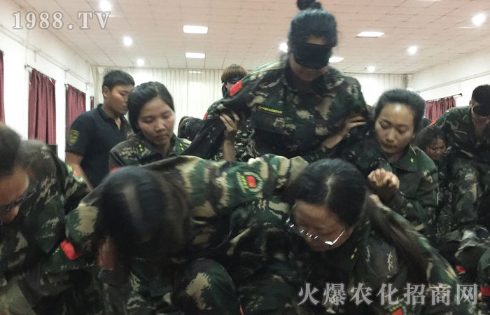 Ŭ�����z�����Ă���ʹ����