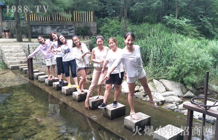 �I(l��ng)�԰���ɽ֮�����Լ��x���·����ҲҪ���꣡