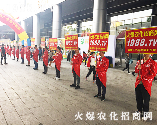 �r������2018�V���r�Y���[���ϟ���Ƿ�