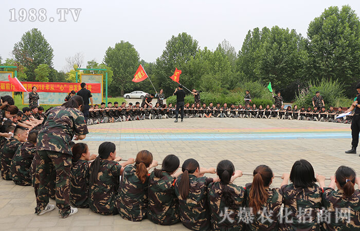 ���Լ����еĐ�ħ�����ܳ�Խ����