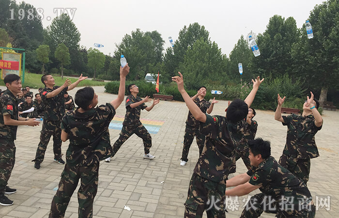 �ġ��ġ����l(f��)���ƵZǰ��