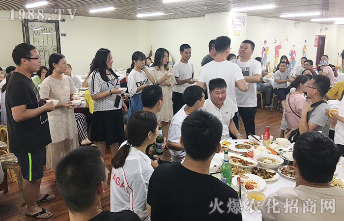 Ŭ�����Є�(d��ng)�Լ���ƴ�����o(w��)�ܞ�������(zh��ng)�����X����