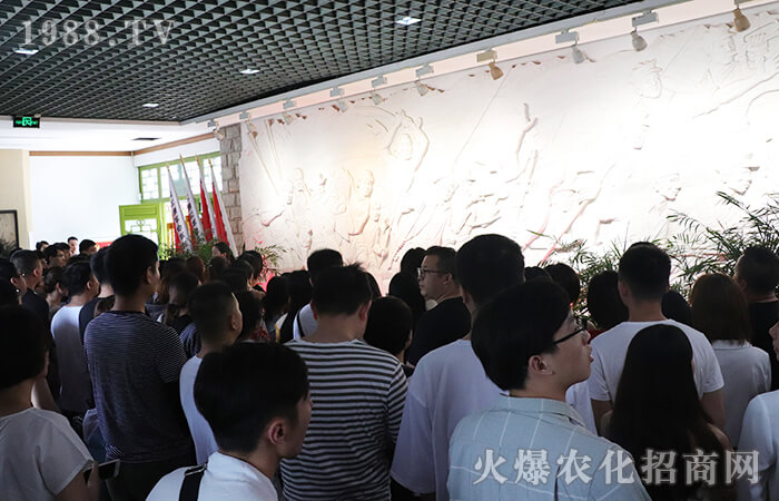 �𱬾W(w��ng)2019�tɫ֮�á����^�S���ь�܊����������������Ҿ���