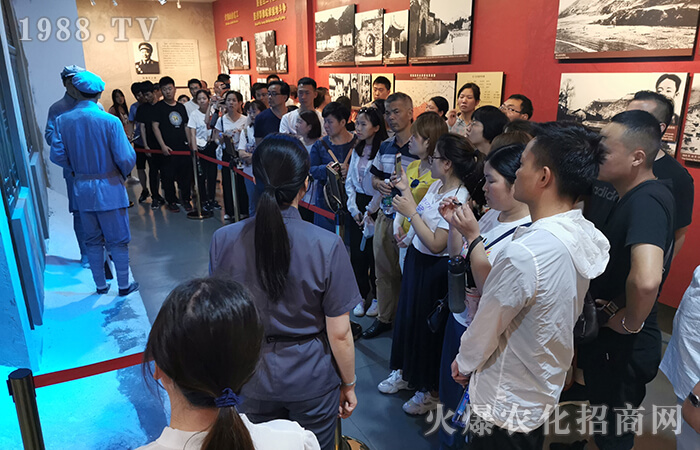 �o(j��)�����ʮ����tɫ����֮��