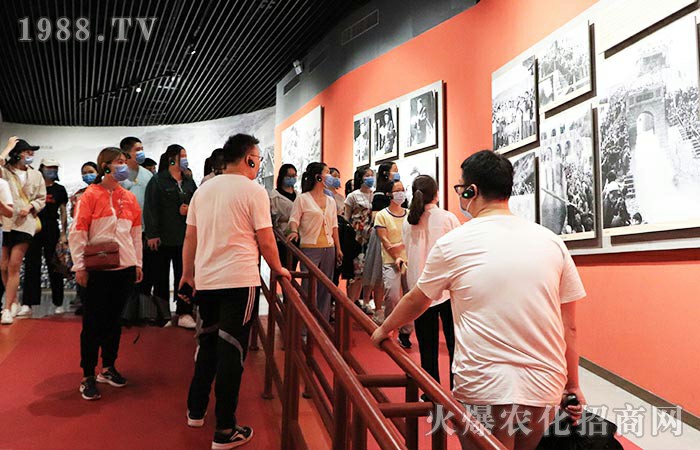 ����һ�F��ɢ�ǝM����