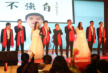 ������ɽ��һ�������H�������˺ܶ��˵�����